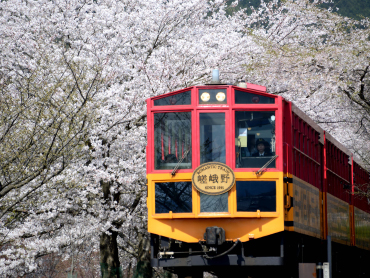 嵯峨野観光鉄道トロッコ列車