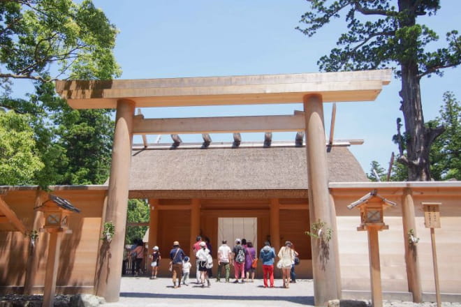 Ise Shrine Geku
(Toyo'uke-daijingu)
