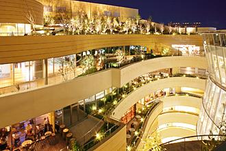 なんばパークス