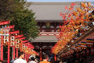 浅草仲見世通り